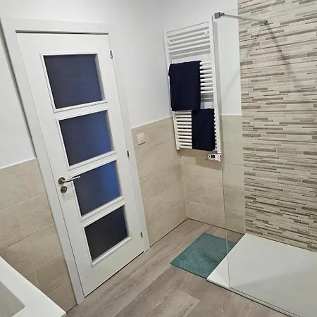 La Marina Real Apartman